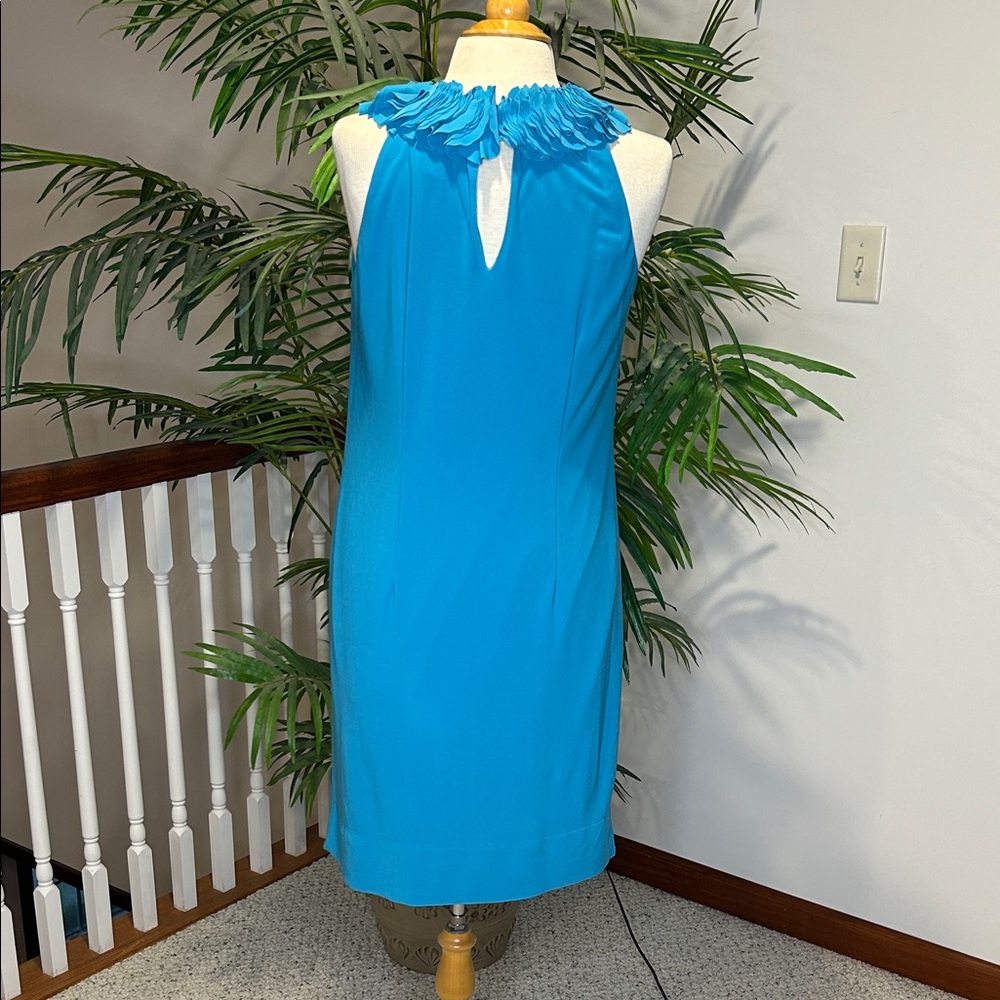 Taylor Turquoise Garment - Picture 3 of 4